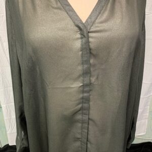 5X (32W) Roaman's Button Down Shirt.